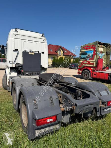 Влекач Scania