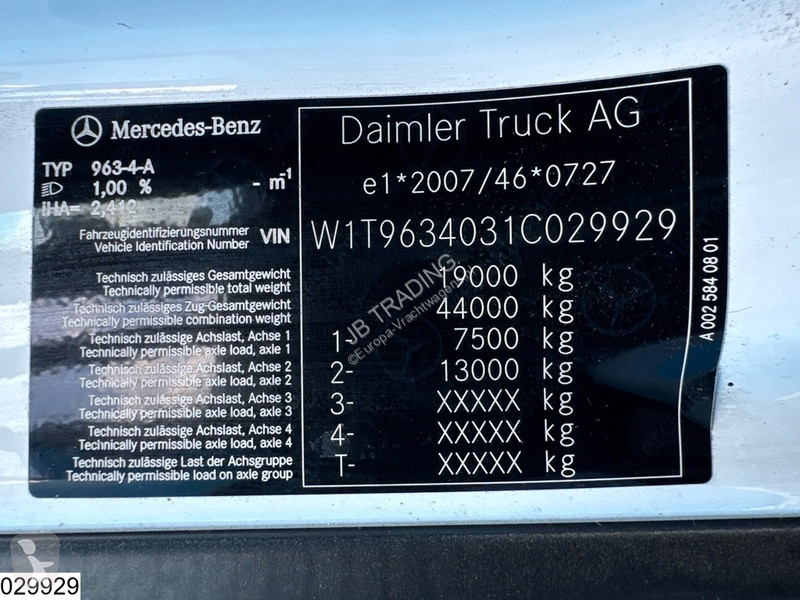 جرار Mercedes 1845 EURO 6d