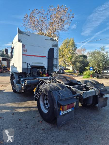 جرار Renault