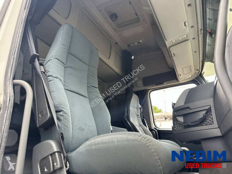 جرار Volvo 460 4x2 - Ch.Nr. DB638256