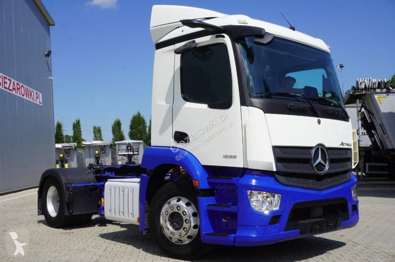 Влекач Mercedes