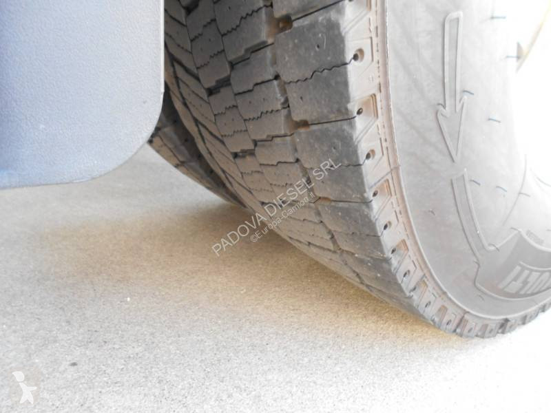 جرار Iveco