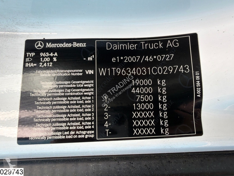 Tracteur Mercedes 1845 EURO 6
