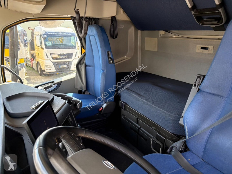 جرار Volvo FH 460 + NB chassis 2022 facelift +...