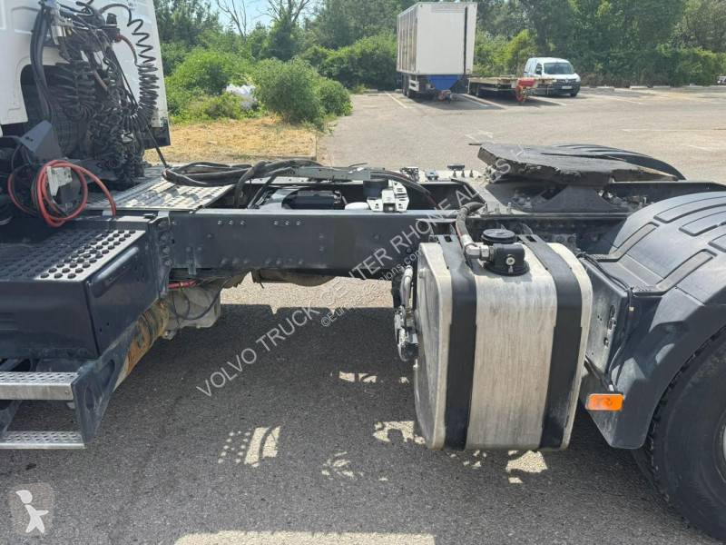 جرار Volvo