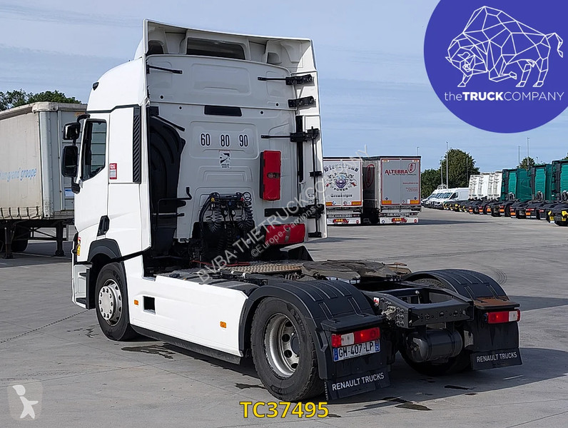 جرار Renault T 480