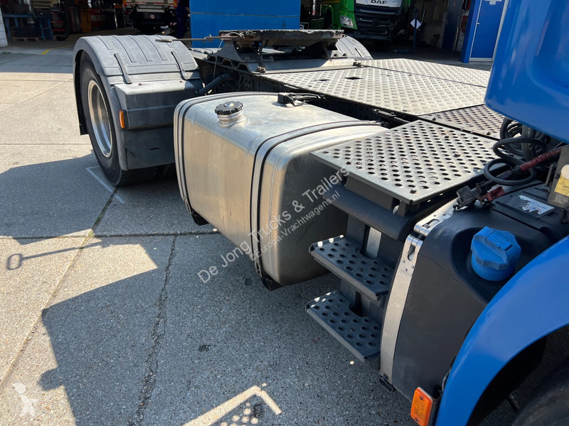 Iveco 420 / ADR / PTO / Euro 6 tractor unit
