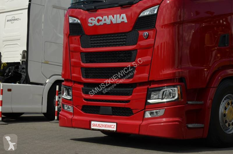 جرار Scania