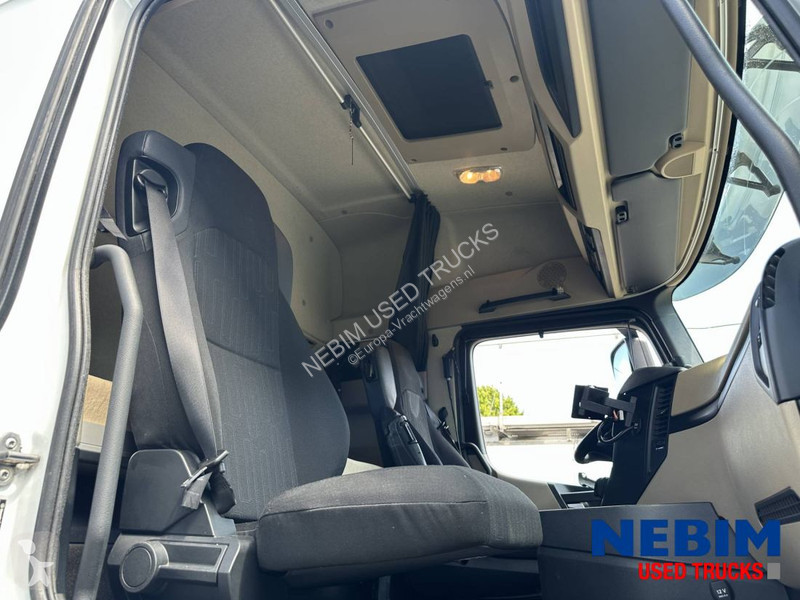 Traktor Mercedes 1832 4x2 - 782.174km