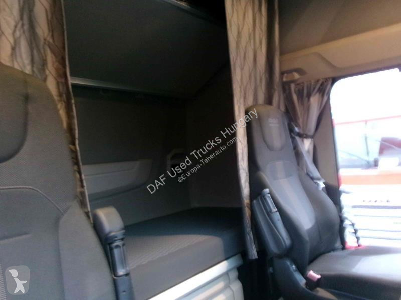 جرار DAF XG  FT 4X2