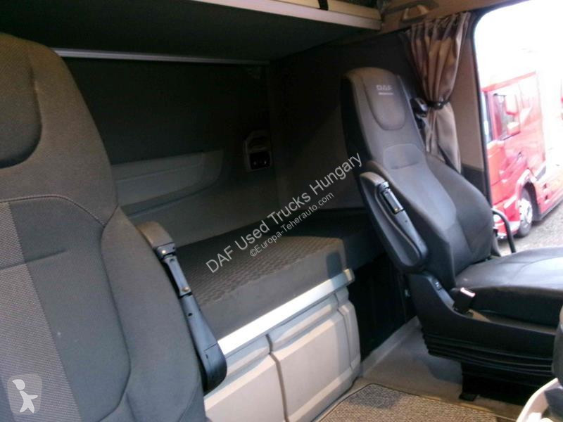 جرار DAF XG  FT 4X2
