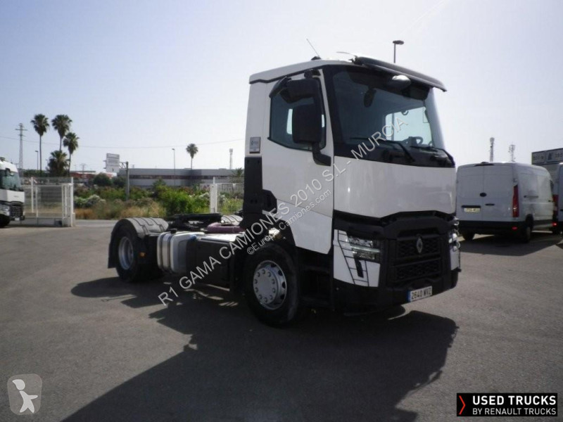 جرار Renault