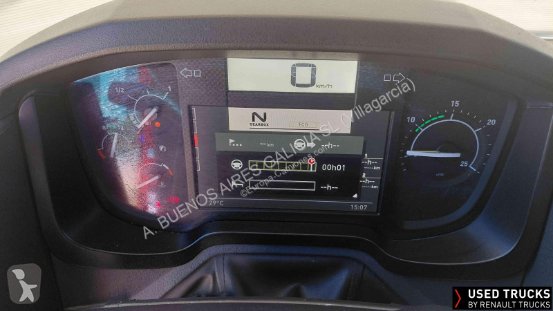 جرار Renault