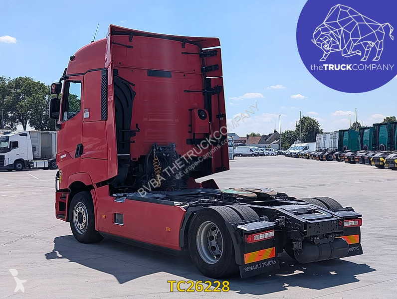 جرار Renault T 480