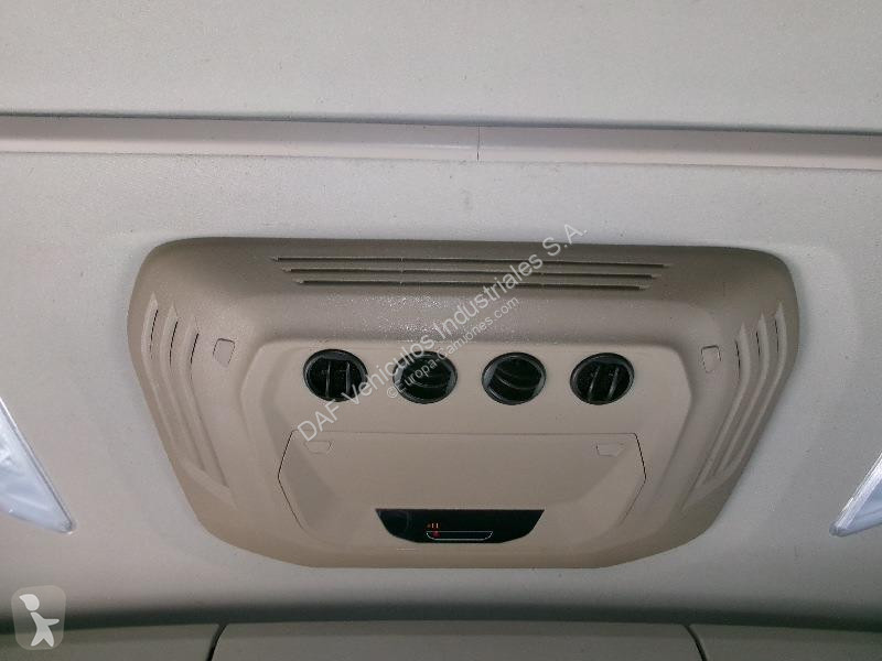 جرار DAF XG  FT 4X2