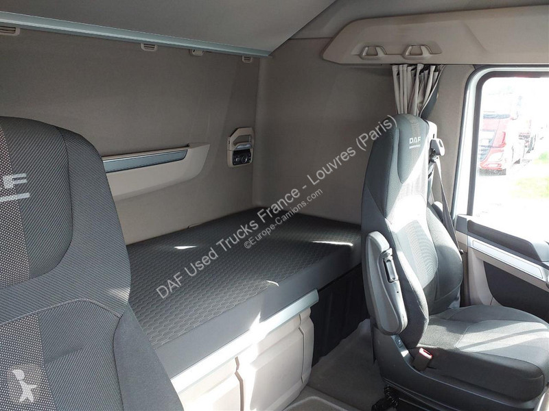 جرار DAF 530 FT 4X2