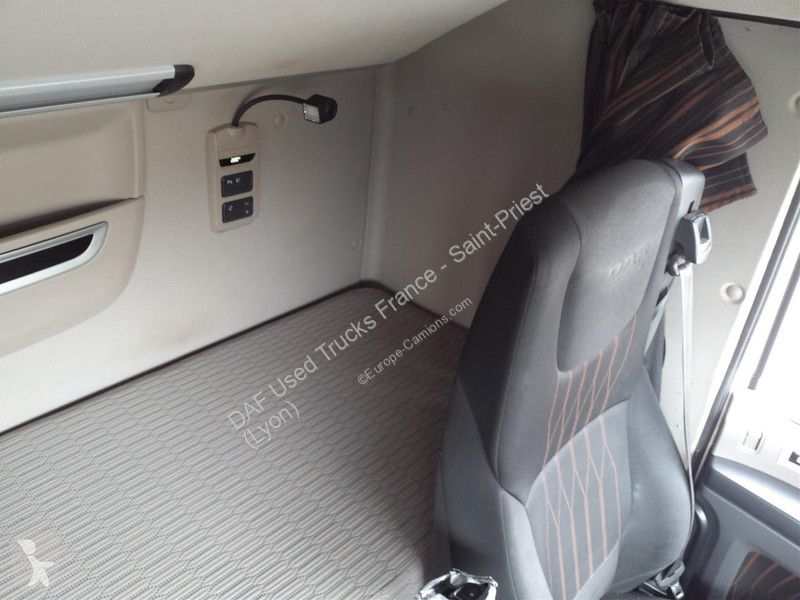 جرار DAF 530 FT 4X2