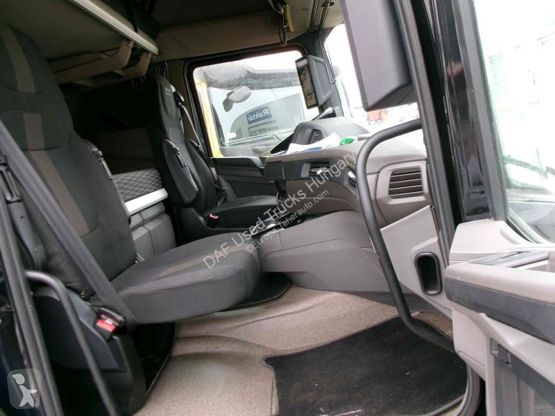 جرار DAF XFn  FT LOW DECK 4X2