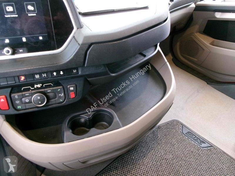 جرار DAF XG  FT 4X2