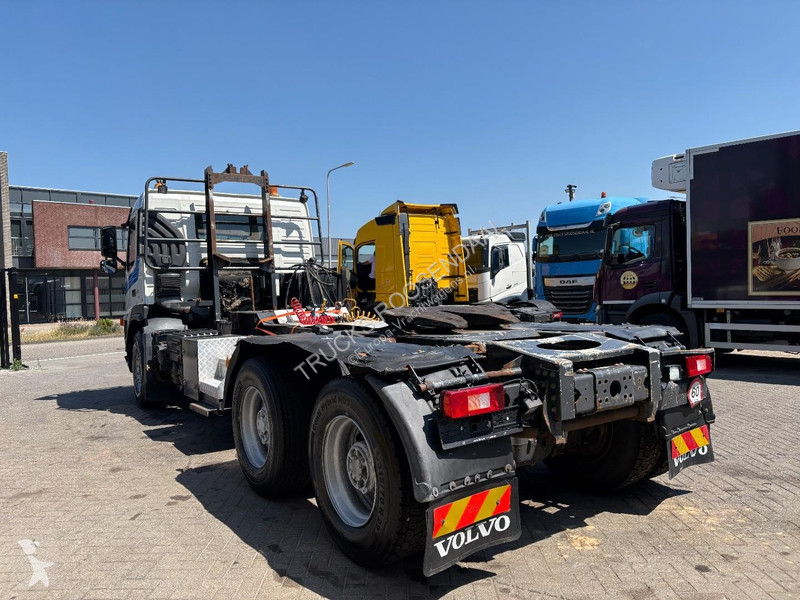 جرار Volvo 12480 + 6X4 + manual + spring +...