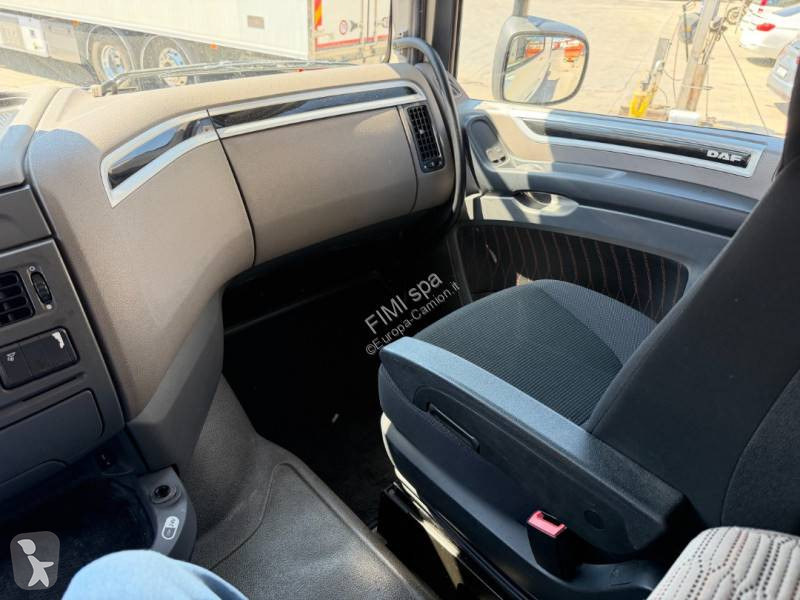 Trattore Stradale DAF