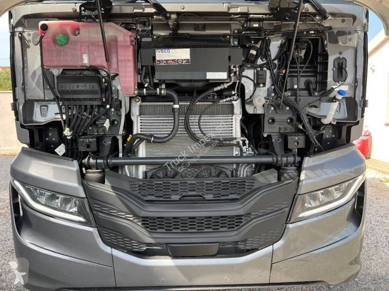 جرار Iveco