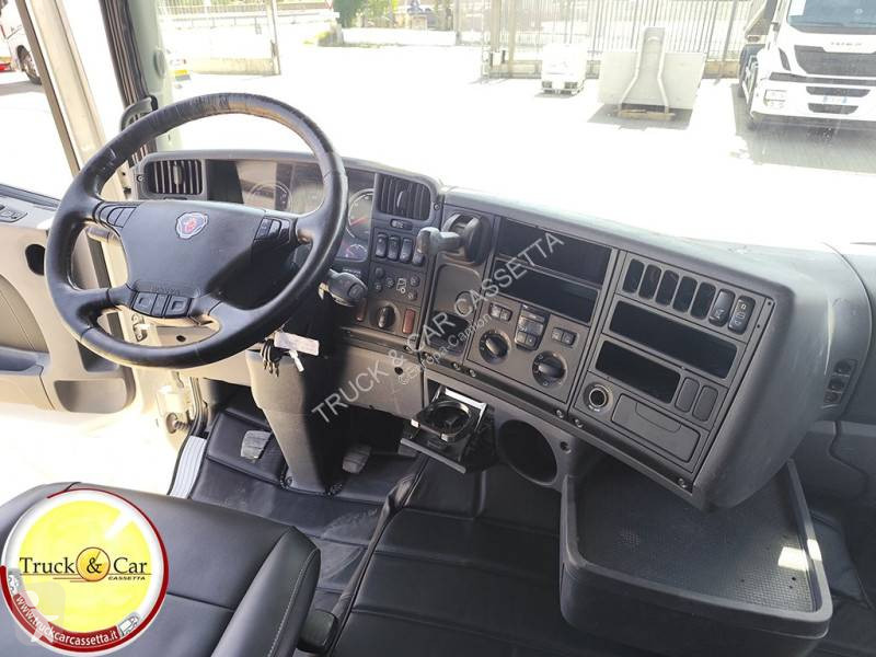 جرار Scania