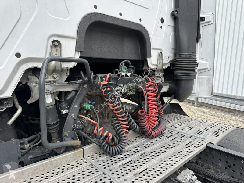 جرار Mercedes Actros 1845 LS 4x2 Actros 1845 LS...