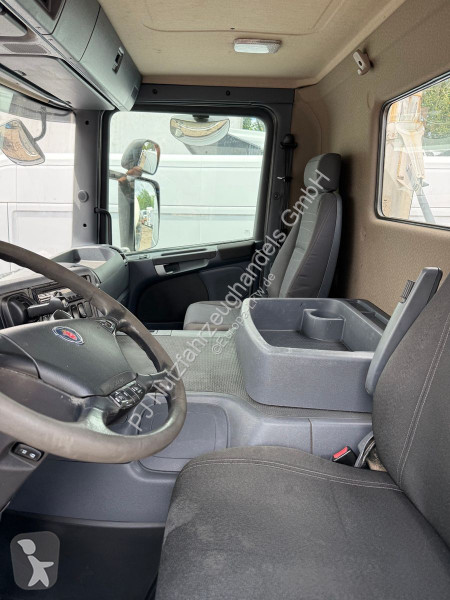 جرار Scania 370 Retarder