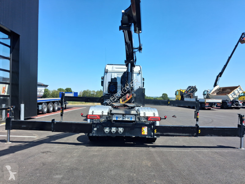 جرار Scania