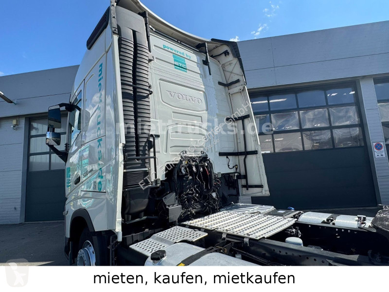 Ťahač Volvo 500 Globe Mietkauf 1525 Euro mtl.