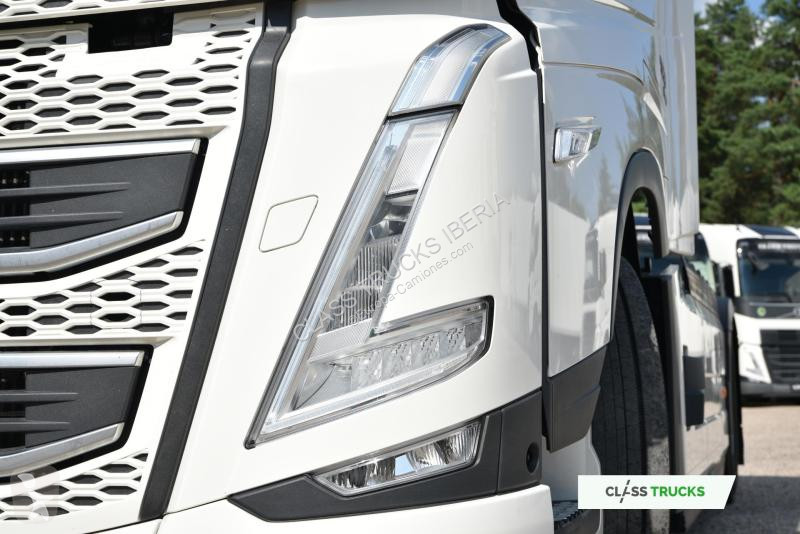 Tracteur Volvo 500 Globetrotter XL Retarder...