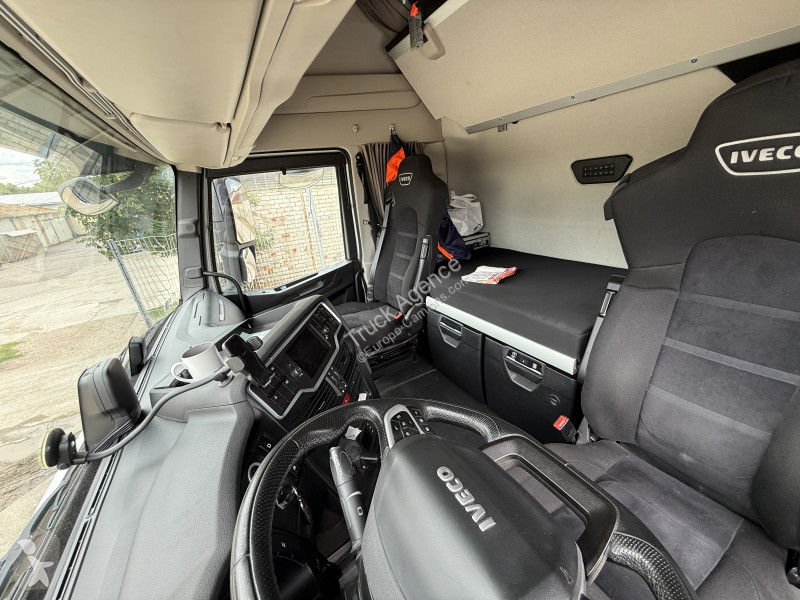 Tracteur Iveco  AS440S