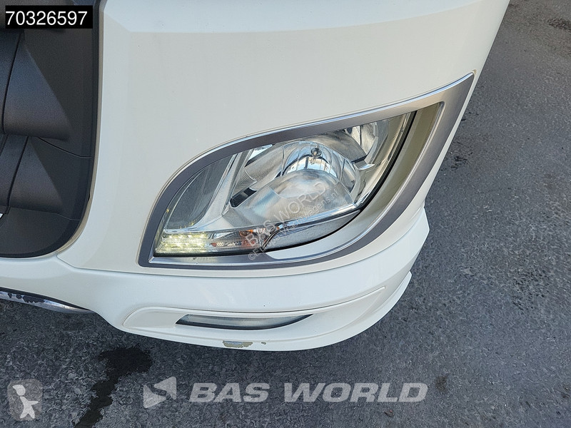 جرار DAF XF  XF 4X2 SSC Mega 2xTanks Standklima...
