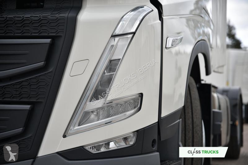 جرار Volvo FH 460 Globetrotter XL i-Save