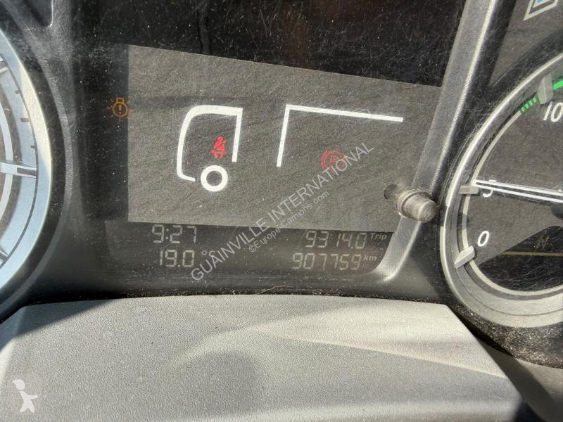 جرار DAF 460