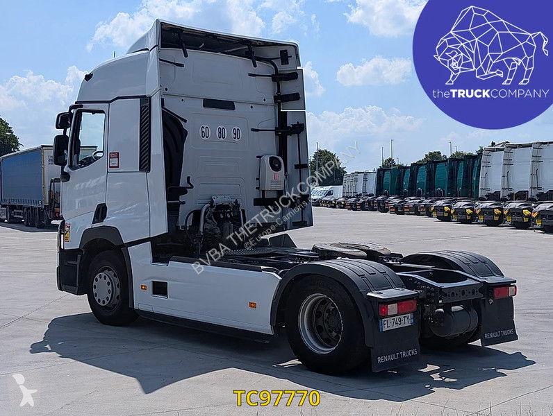 جرار Renault T 460
