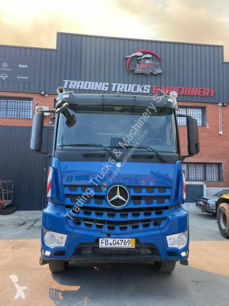 جرار Mercedes