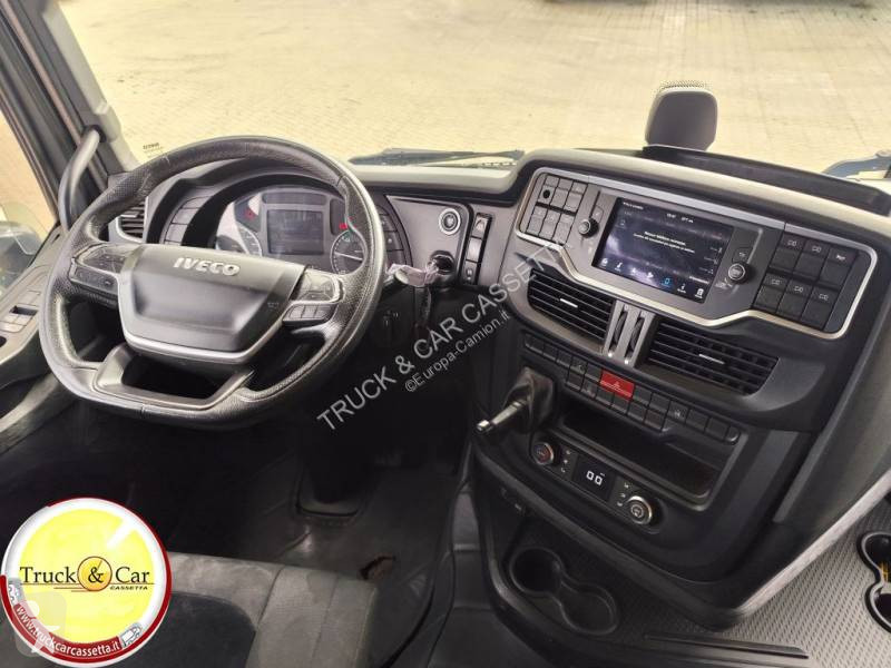 جرار Iveco