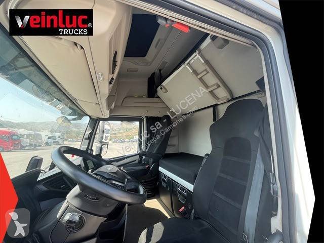 جرار Iveco