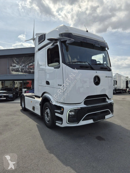 Trekker Mercedes 1845 LS