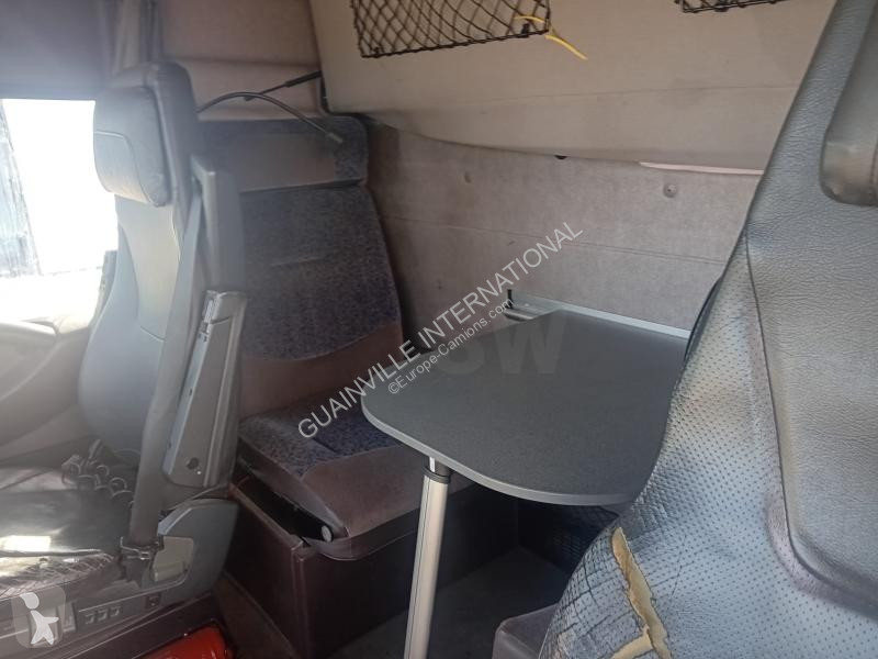 جرار Renault 480 DXI