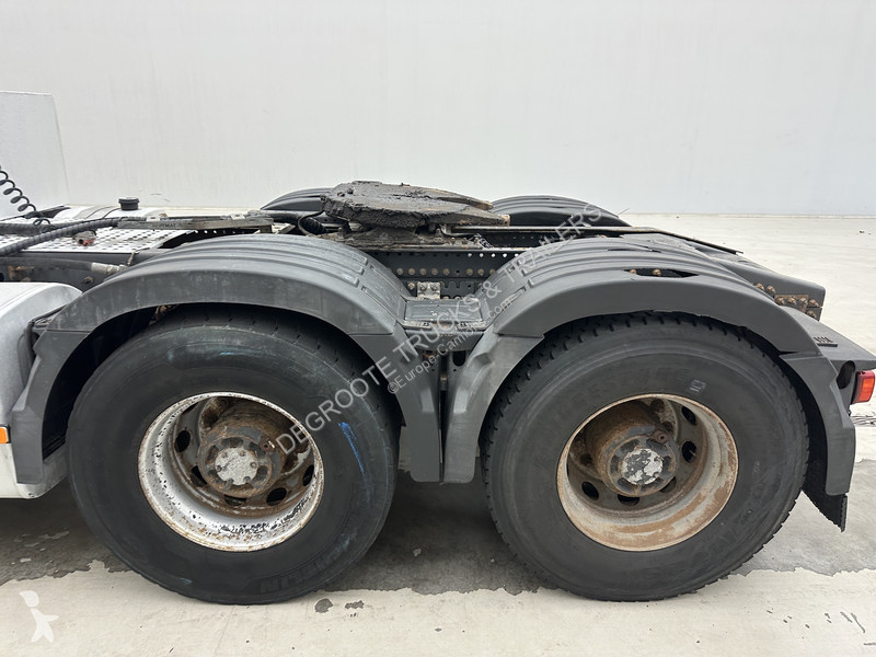 جرار Volvo 550 - 6x4