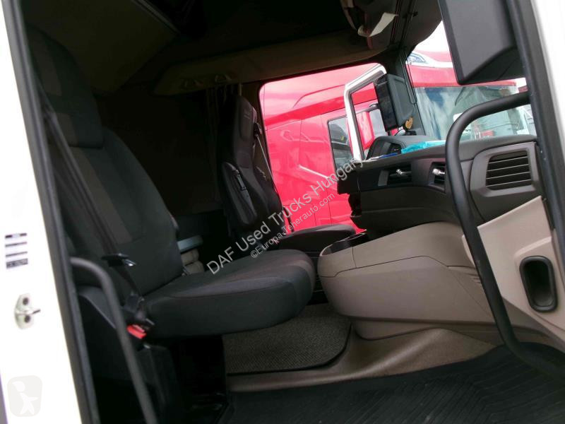 Tratores DAF XG  FT 4X2