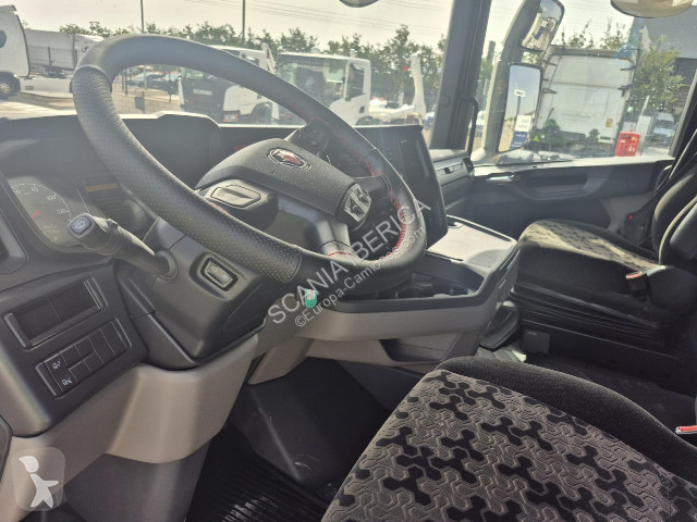 جرار Scania S 500 A4x2NA