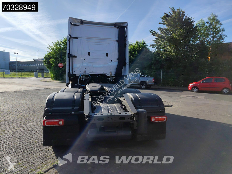 Traktor Mercedes L 2548 4X2 RHD Roofdamage!...