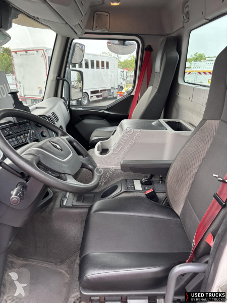 جرار Renault C cab 2.3