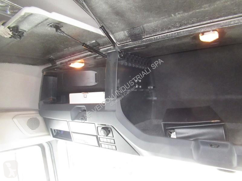 جرار DAF XG  FT 4X2