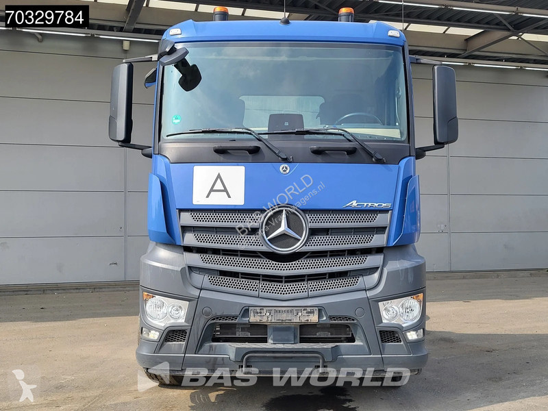 جرار Mercedes 1846 4X2 ClassicSpace Retarder...
