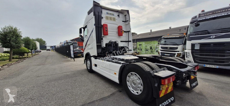 Trattore Stradale Volvo 500